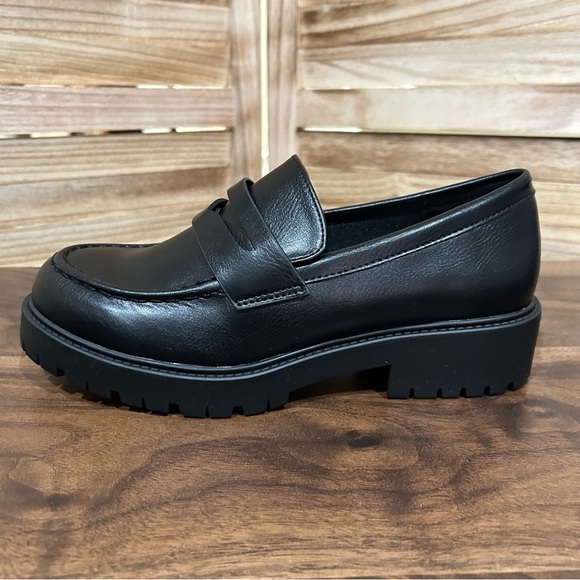 WOMEN'S LOAFERS  (HENDER-S) - Picture 1 of 11